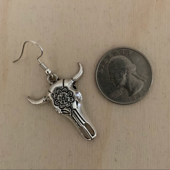 Ox Skull Earrings - Picture 2 of 2